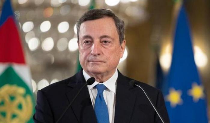 Assalto ai sottosegretari: Draghi lavora alla mediazione tra i partiti