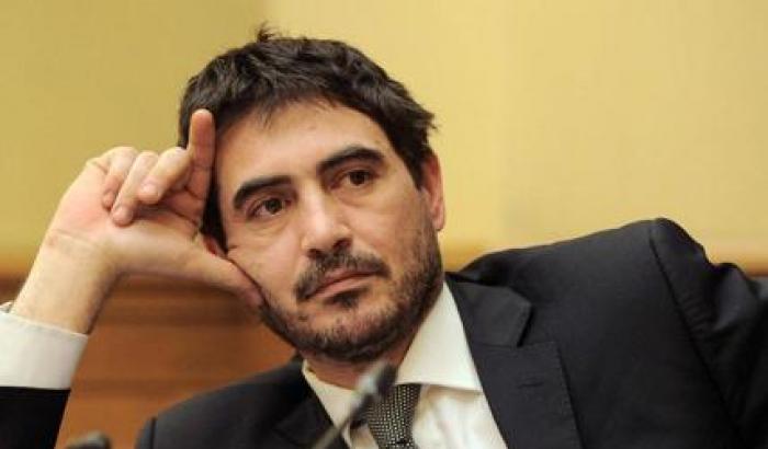 Fratoianni: “Il voltafaccia di Renzi sul Mes dimostra cha aveva a cuore solo l’affossamento del governo Conte”