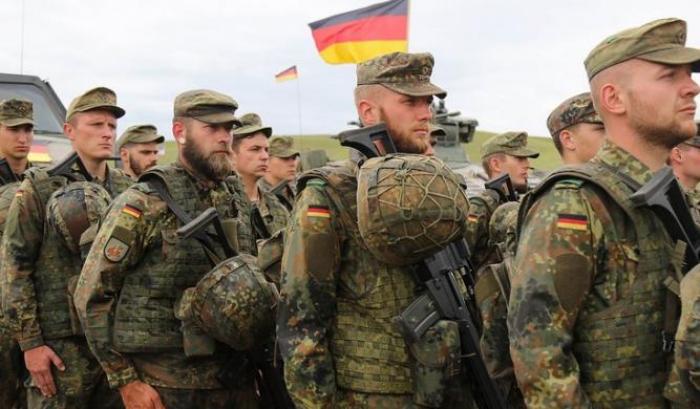 Allarme neonazismo: 477 casi di estremisti di destra nell’esercito tedesco