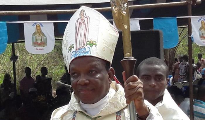 Il vescovo congolese Muyengo