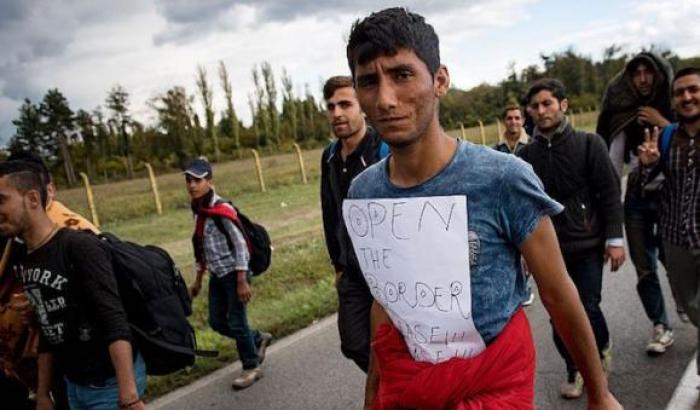 La Ue accusa l'Ungheria: "Ostacola le richieste d'asilo con metodi illegali"