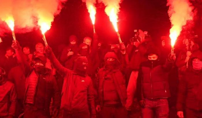 Proteste a Copenaghen per le misure anti-Covid: otto arresti nella notte