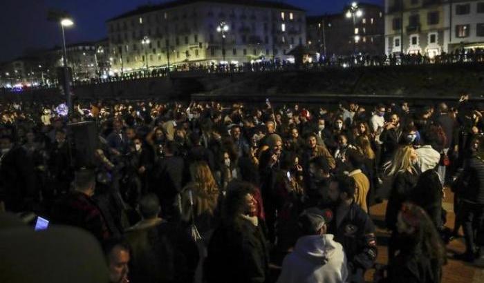 Ricciardi sugli assembramenti: "La gravità della situazione la capisce solo chi si occupa di Covid"