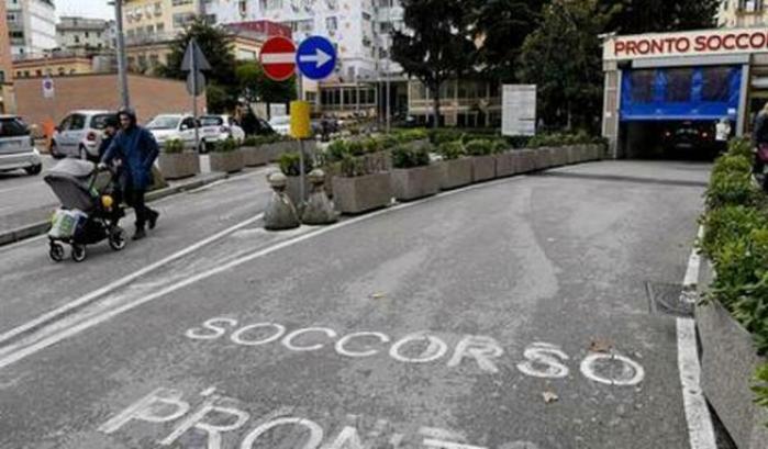 Neonato ricoverato per ustioni gravi: arrestati i genitori