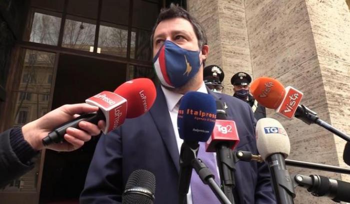 Salvini attribuisce a Draghi le sue parole: 