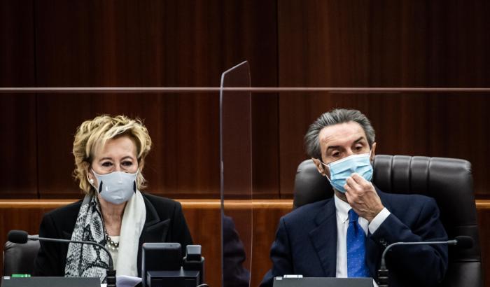 Saltano le vaccinazioni, Moratti si arrabbia e la sindaca di Crema replica: "Ditele che l'assessore è lei"