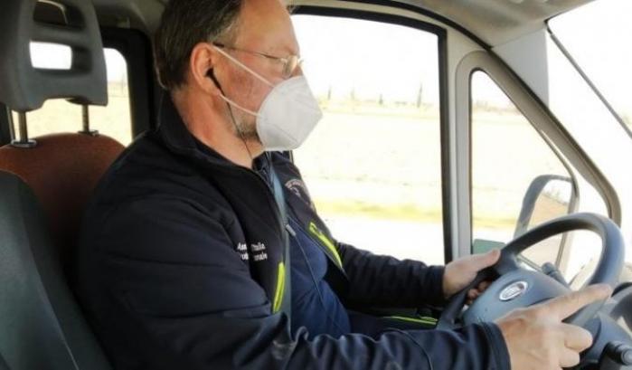 Il sindaco di San Bassano organizza un bus per portare gli anziani a vaccinarsi a Cremona