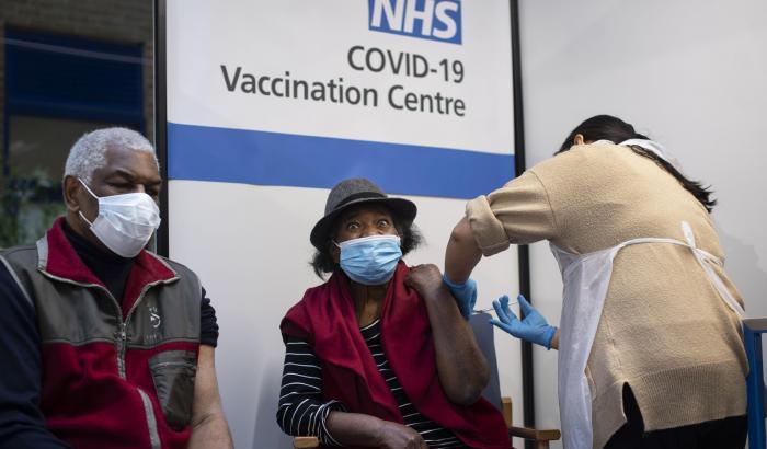 Vaccino in Regno Unito