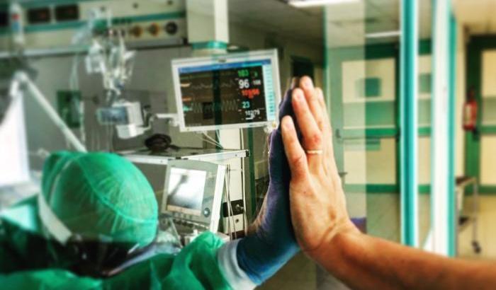 Un operatore sanitario no vax provoca nove contagi in un ospedale ligure