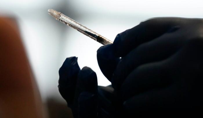 Milano, il signor Armando ha 99 anni e non &egrave; stato ancora vaccinato