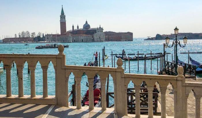 L'Unesco propone: Venezia tra i siti in pericolo dell'Unesco, stop vero alle "Grandi navi"