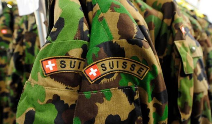 Svolta in Svizzera: autorizzato dall'esercito l'uso della biancheria intima