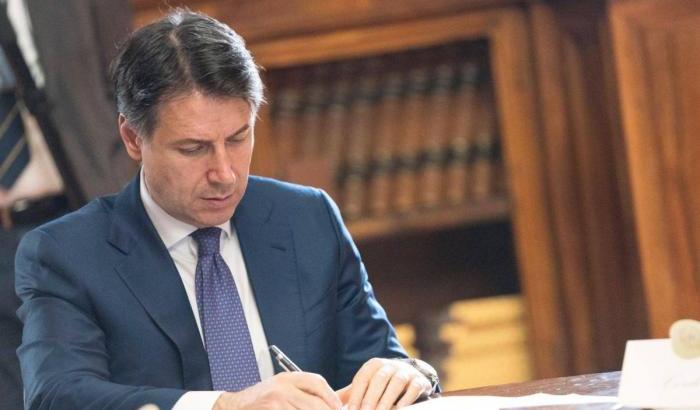 Non si ferma la guerra aperta fra Conte e Casaleggio: "Vogliamo la lista degli iscritti al M5s"