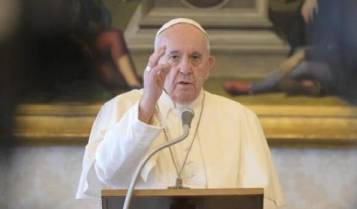 Il Messaggio del Papa: "No al potere del denaro, nega la verità"
