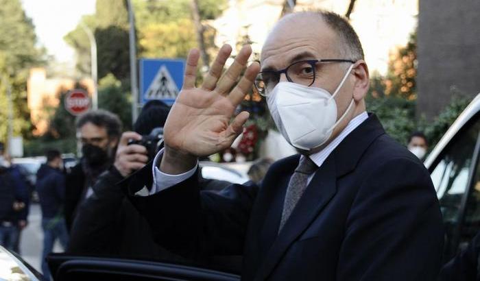 Letta rinfresca la memoria: "Fu Berlusconi a togliere la tassa di successione per i più ricchi"