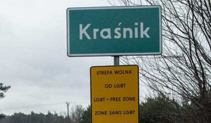 Si era dichiarata 'libera da Lgbt': la città polacca di Krasnik ha perso milioni di euro in finanziamenti esteri