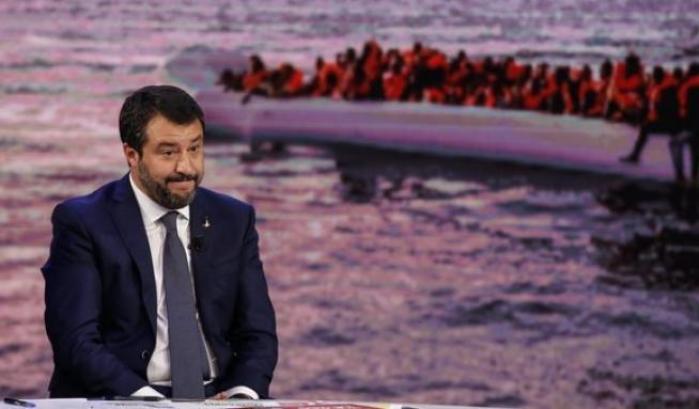 Salvini in crollo nei sondaggi gioca la carta del 'clandestino nigeriano' stupratore