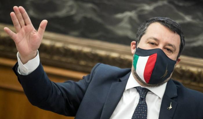 Salvini usa il 1° Maggio per attaccare la Cgil: "Per fortuna ce ne è sempre meno..."