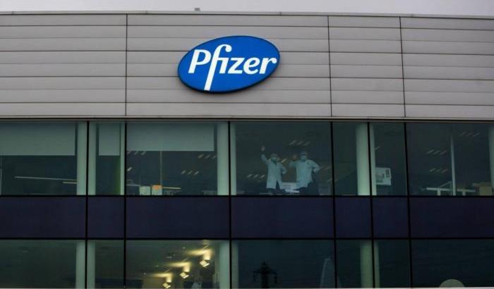 Pfizer sta sperimentando una pillola anti-Covid che blocca l'azione del virus