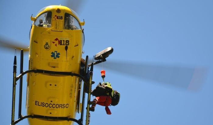 Un operaio di 49 anni &egrave; morto schiacciato da un tornio