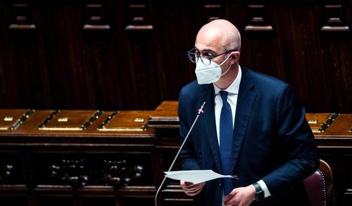 Il ministro D'Incà contro Fratelli d'Italia: "Un conto è il dissenso, un altro l'ostruzionismo"