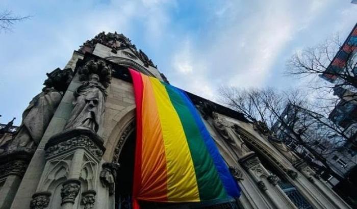La ribellione Lgbt delle chiese tedesche: "maratona per benedire le coppie gay"