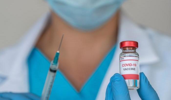Un vaccino contro tutti i tipi di Coronavirus: la possibile scoperta dagli Stati Uniti