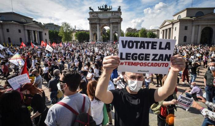 0005B0F2-proteste-a-favore-del-ddl-zan Proteste a favore del Ddl Zan