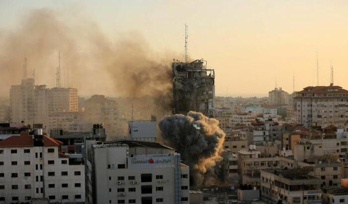 Notte di sangue a Gaza: contro la Striscia la rappresaglia israeliana