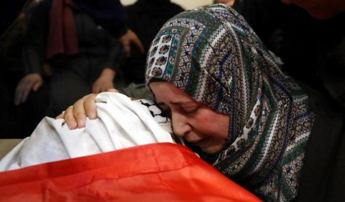 L'Unicef: "Morto il ragazzo palestinese ferito due giorni fa, fermatevi tutti"