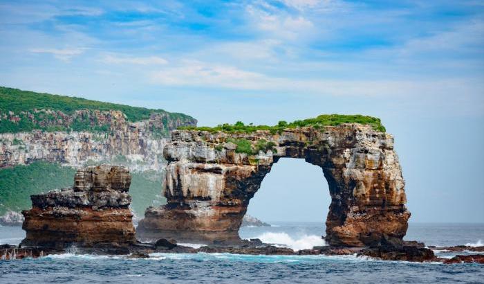 Crollato alle Galapagos l'Arco di Darwin, Di Caprio dona 43 milioni di dollari