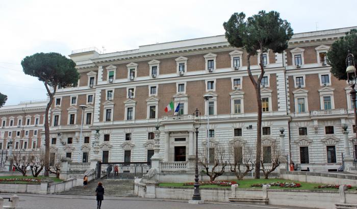 La Lega continua a destabilizzare il governo: "Senza Salvini al Viminale sbarchi decuplicati"