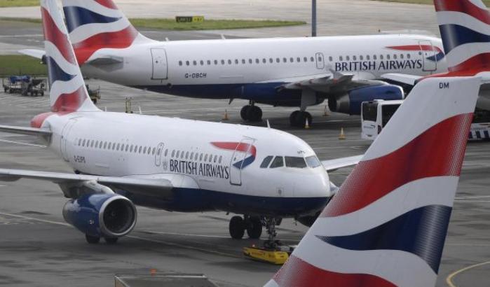 Paura per la variante indiana: l'Austria blocca i voli dal Regno Unito
