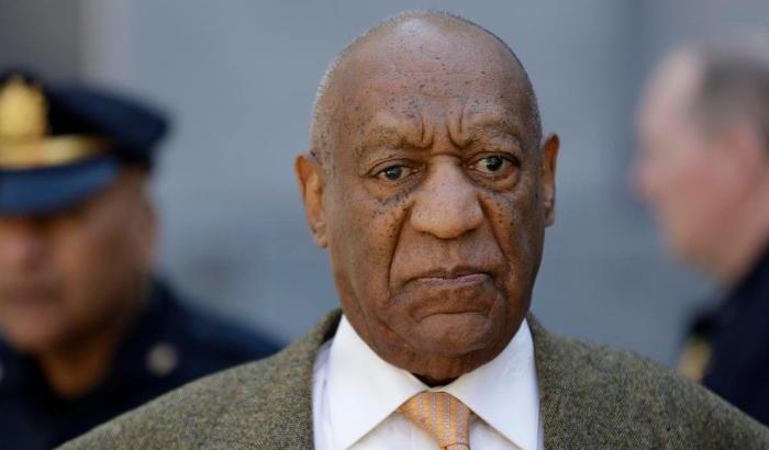 Bill Cosby continua a negare gli abusi sessuali: nessuna sospensione della pena