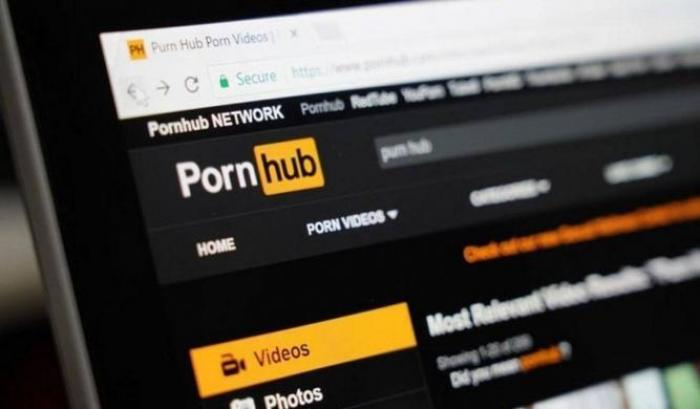 La terribile accusa di 34 donne contro Pornhub: 