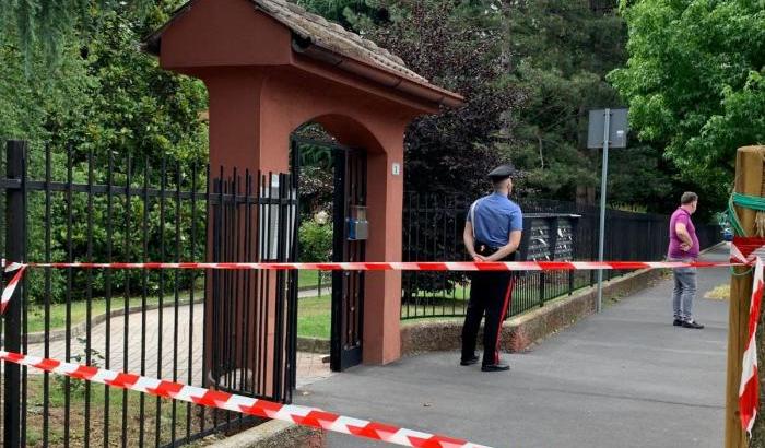 Uccide la moglie e tenta di strangolare il figlio: ennesimo femminicidio nel milanese