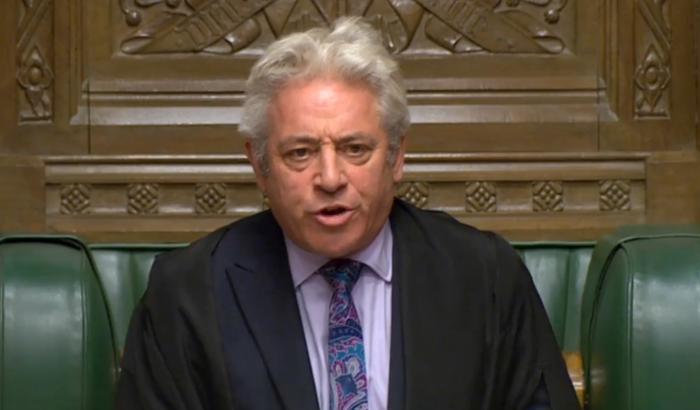 Il deputato John Bercow passa dai Tory ai Labour e critica Johnson: "Xenofobo e populista"