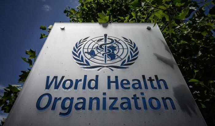 L'Oms lancia l'allarme: "Nei Paesi poveri i vaccini anti Covid stanno finendo"