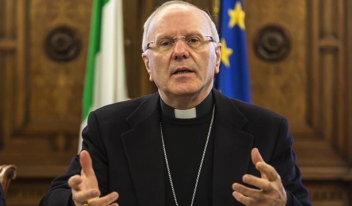 Monsignor Galantino respinge le accuse di Fedez al Vaticano: "O non sa o è in malafede"