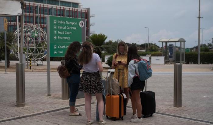 Focolai di variante delta a Malta: sull'isola bloccati anche 70 studenti italiani