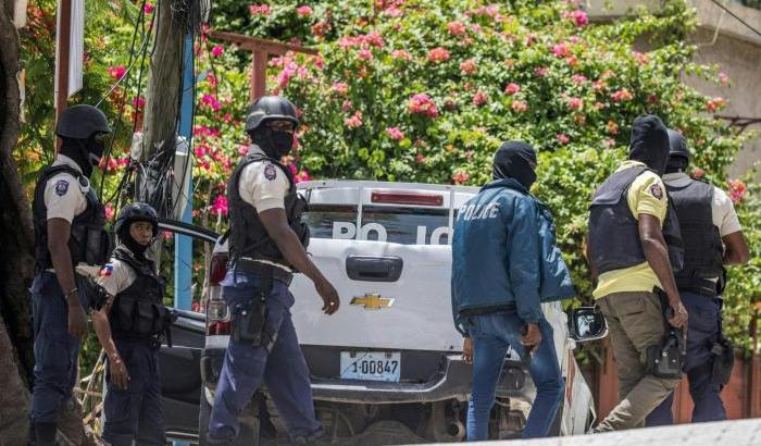 Il governo di Haiti ha chiesto a Usa e Onu militari per garantire la sicurezza