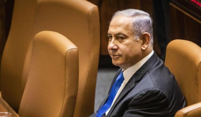Netanyahu lascia la residenza da premier un mese dopo la caduta politica