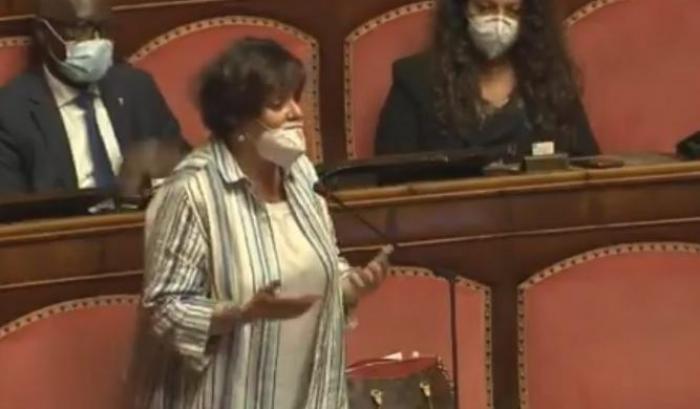 La senatrice leghista Faggi dopo le assurde parole sui gay: "Non chiedo scusa a nessuno, solo al Signore"