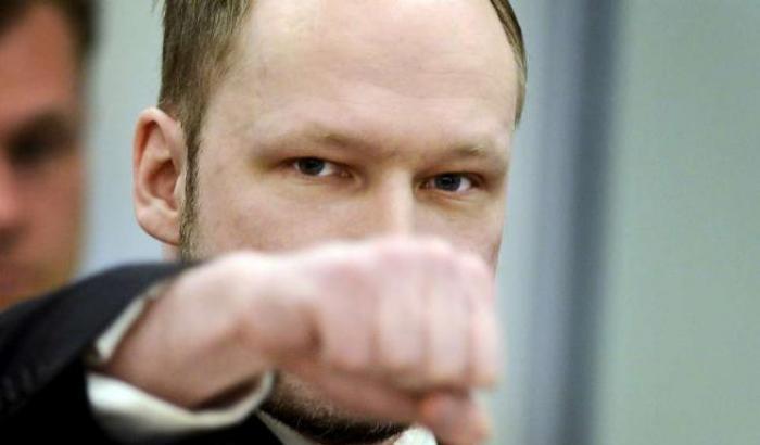 Dieci anni dopo la strage di Utoya, il neo nazista Anders Breivik non si pente