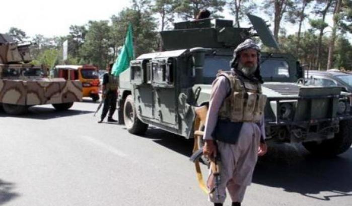 L'avanzata dei talebani non si ferma: caduta anche la città di Kunduz