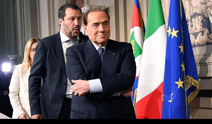 Berlusconi rilancia il patto con Salvini: "Sono ottimista, faremo il partito unico di centrodestra"