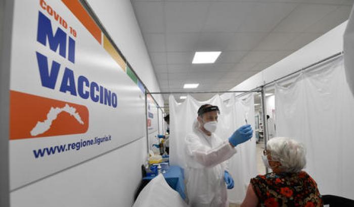In Liguria 71 operatori sanitari no-vax sospesi o spostati