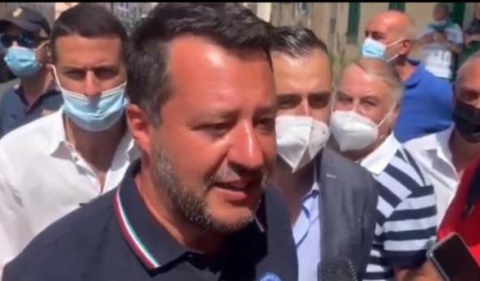 Salvini dichiara 'guerra' a Musumeci: "In Sicilia non servono nuove chiusure, siamo in agosto..."