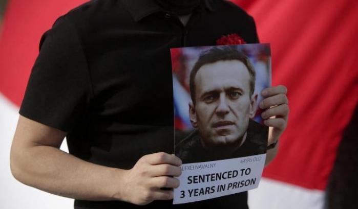 I radicali: "Putin vuol far dimenticare Navalny. Noi lo ricordiamo e ricordiamo quello che diceva Salvini di lui..."