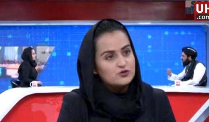 E' stata la prima donna a intervistare un leader talebano: ora Beheshta Arghand scappa da Kabul